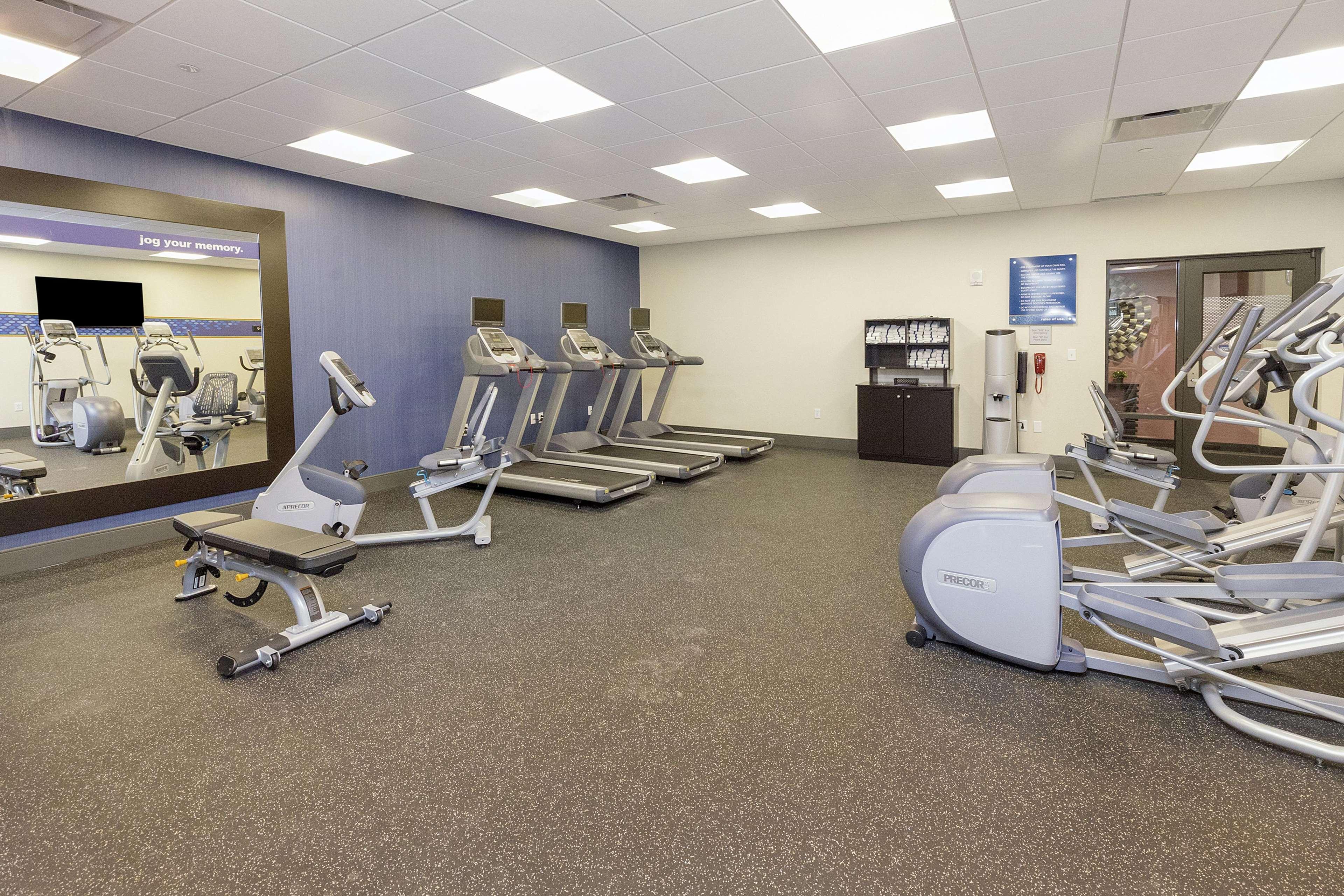Hampton Inn & Suites Morgantown / University Town Centre Luaran gambar