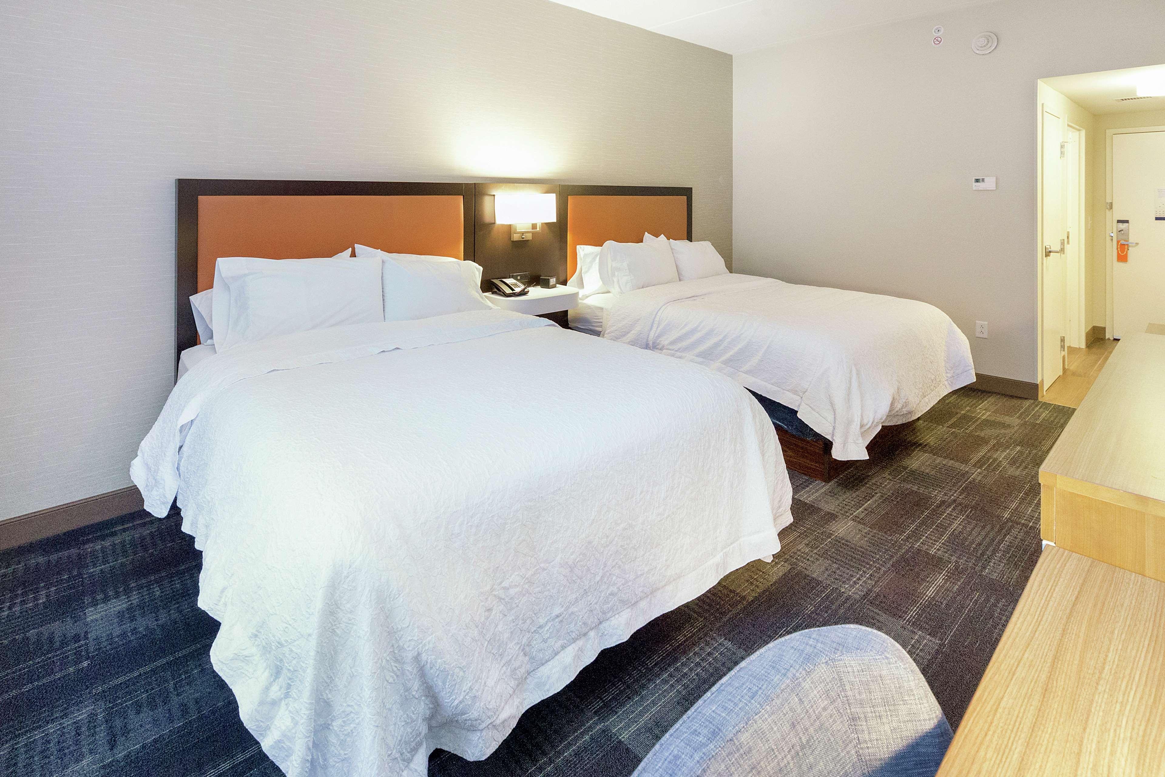 Hampton Inn & Suites Morgantown / University Town Centre Luaran gambar