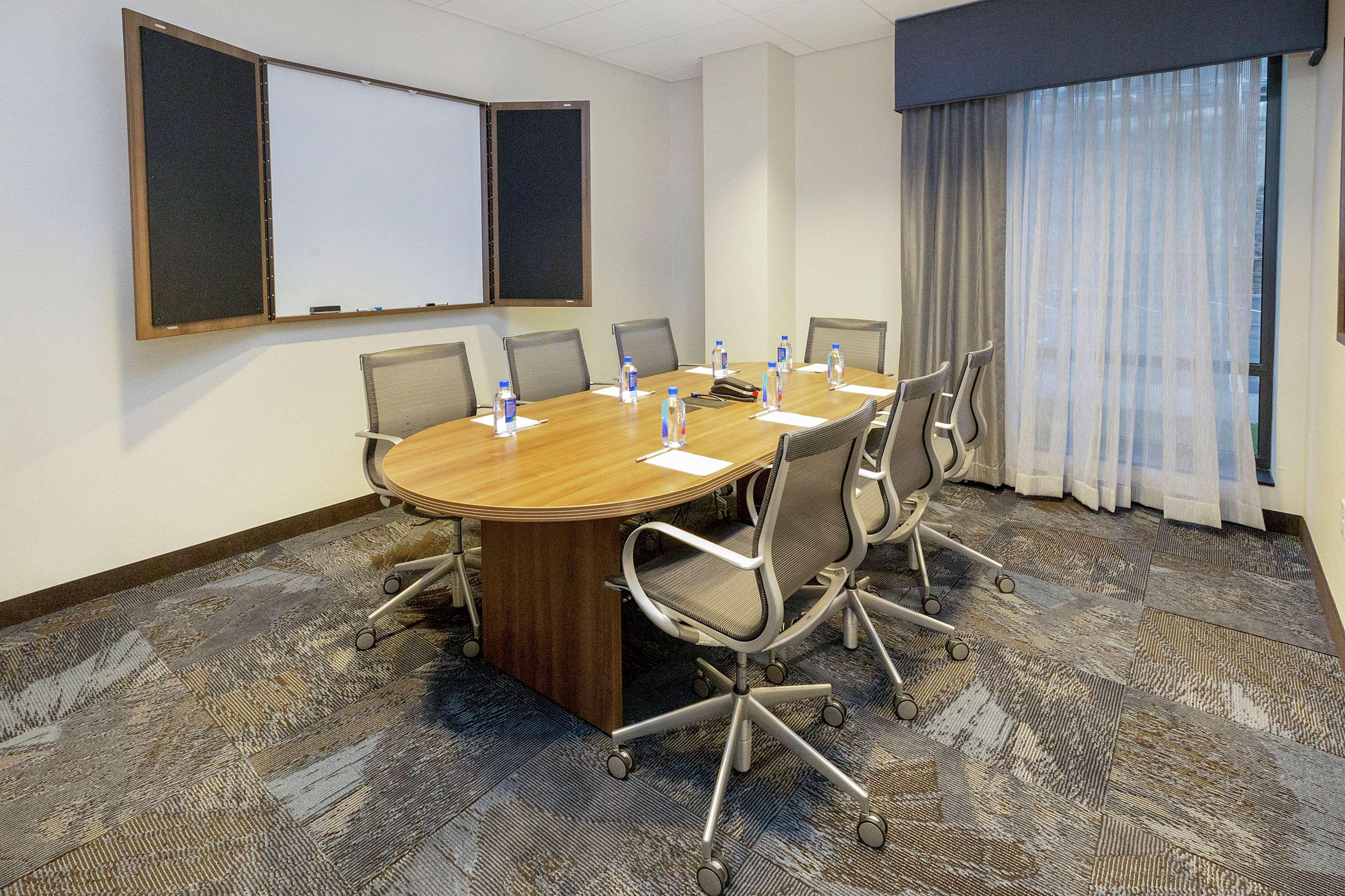 Hampton Inn & Suites Morgantown / University Town Centre Luaran gambar