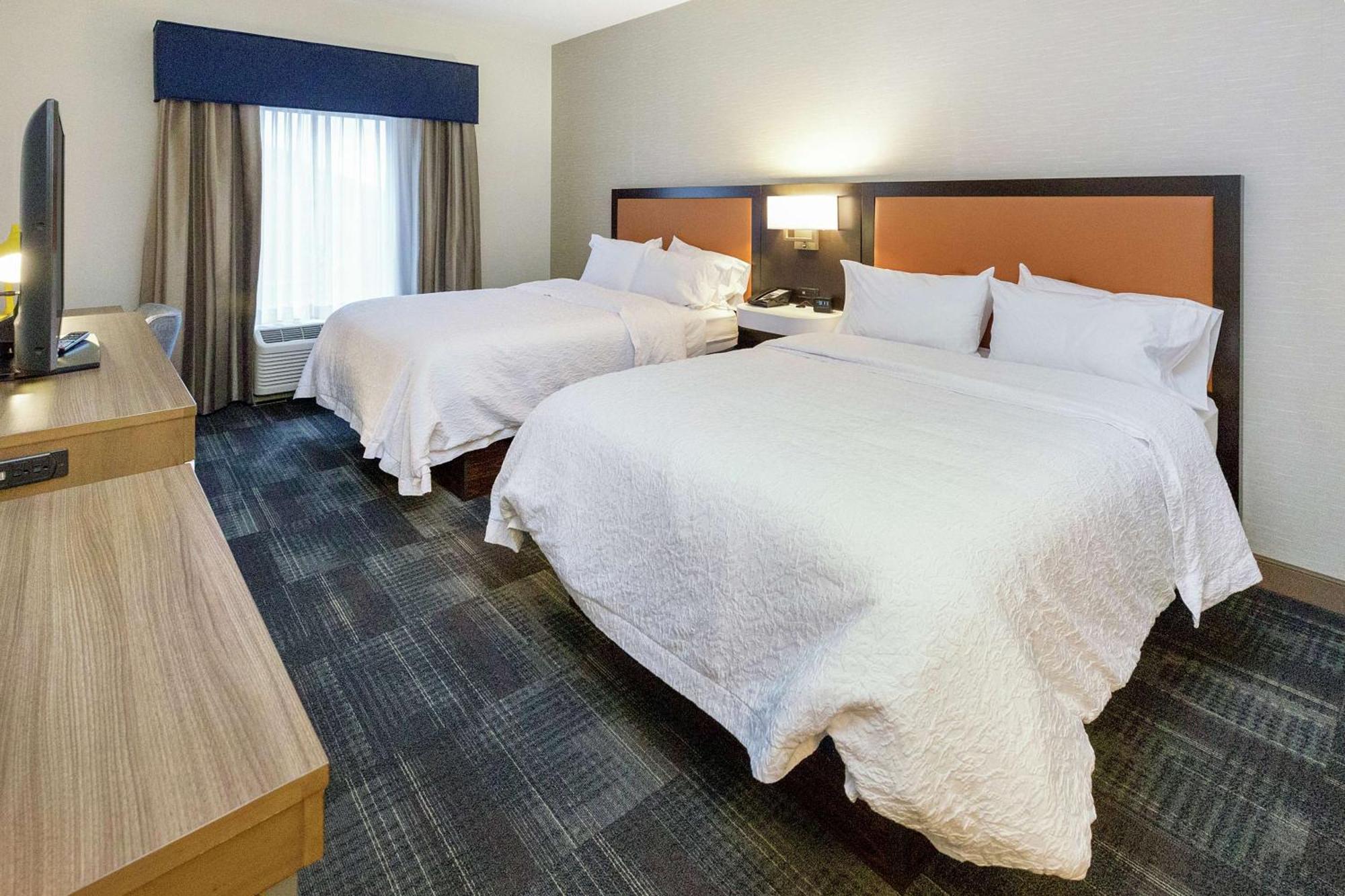 Hampton Inn & Suites Morgantown / University Town Centre Luaran gambar