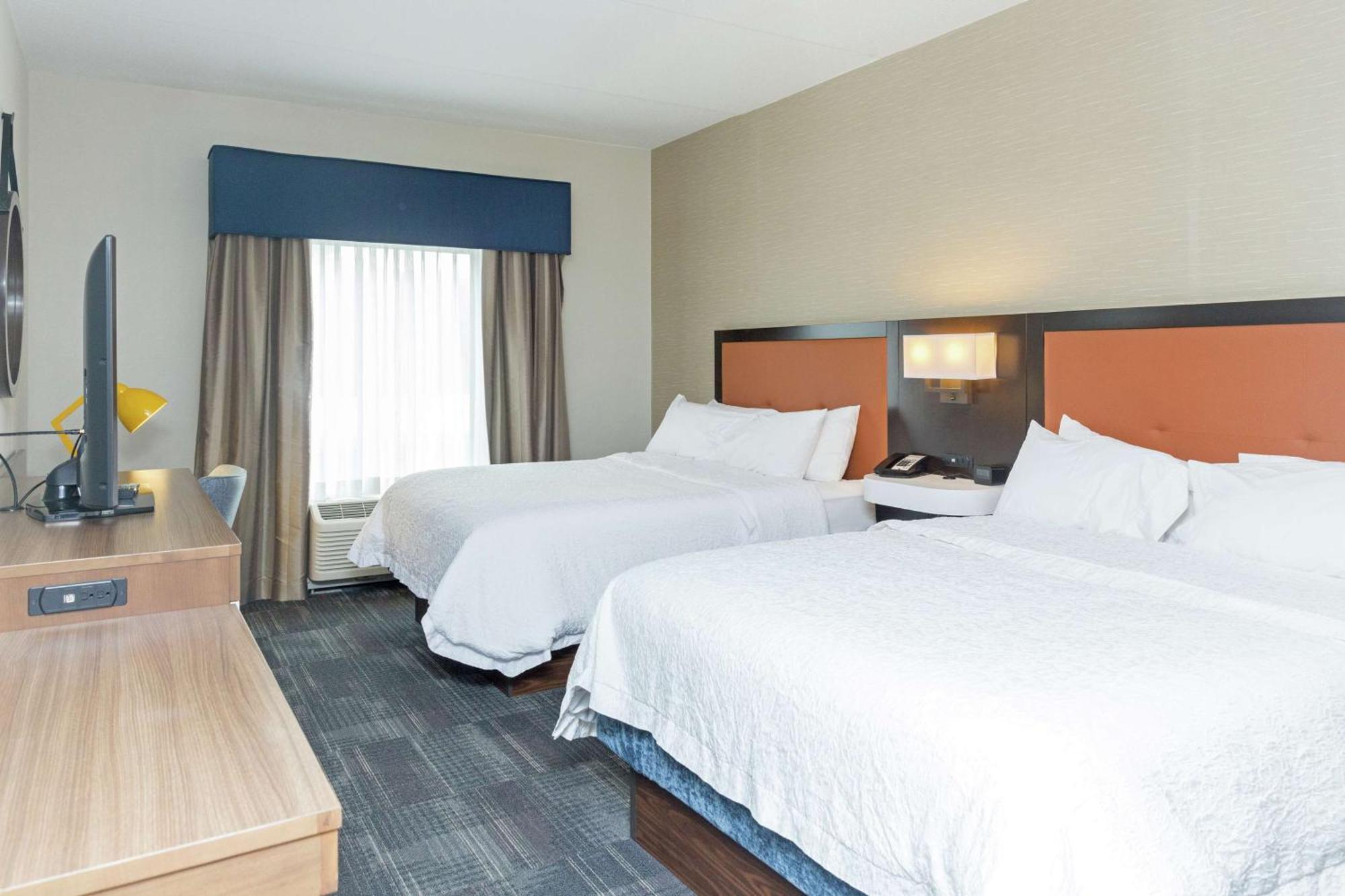 Hampton Inn & Suites Morgantown / University Town Centre Luaran gambar