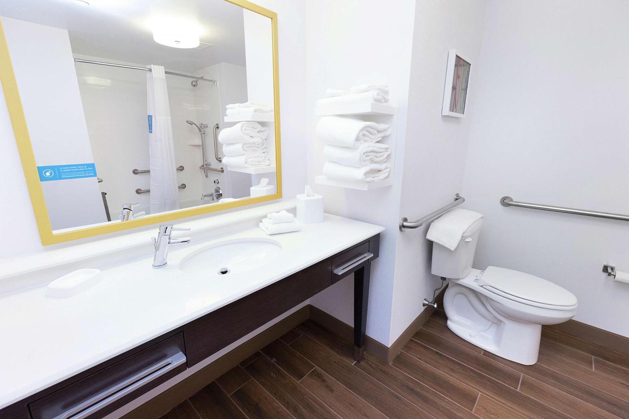 Hampton Inn & Suites Morgantown / University Town Centre Luaran gambar